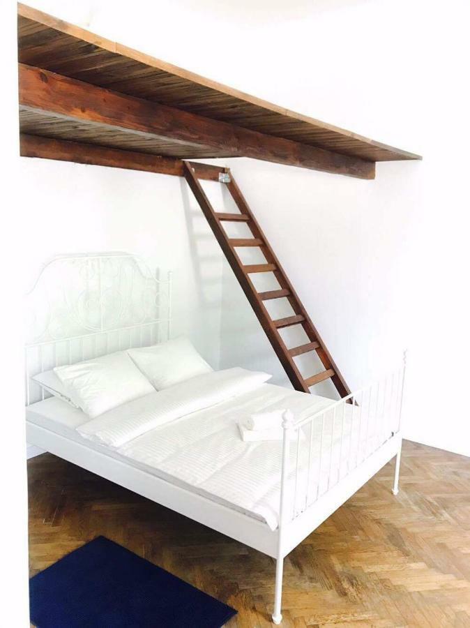 Przestrzenny Apartament W Centrum Krakowa. Ngoại thất bức ảnh